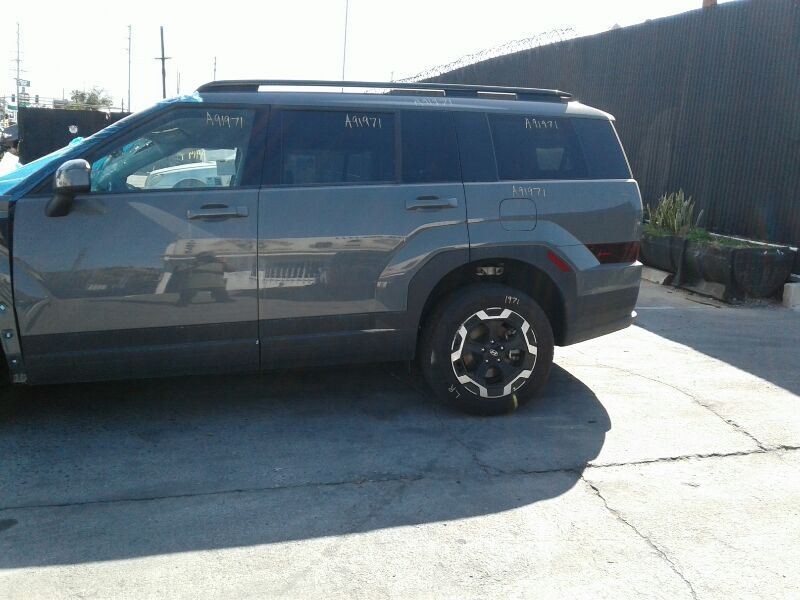 SANTA FE 2024 Camera/Projector 126873