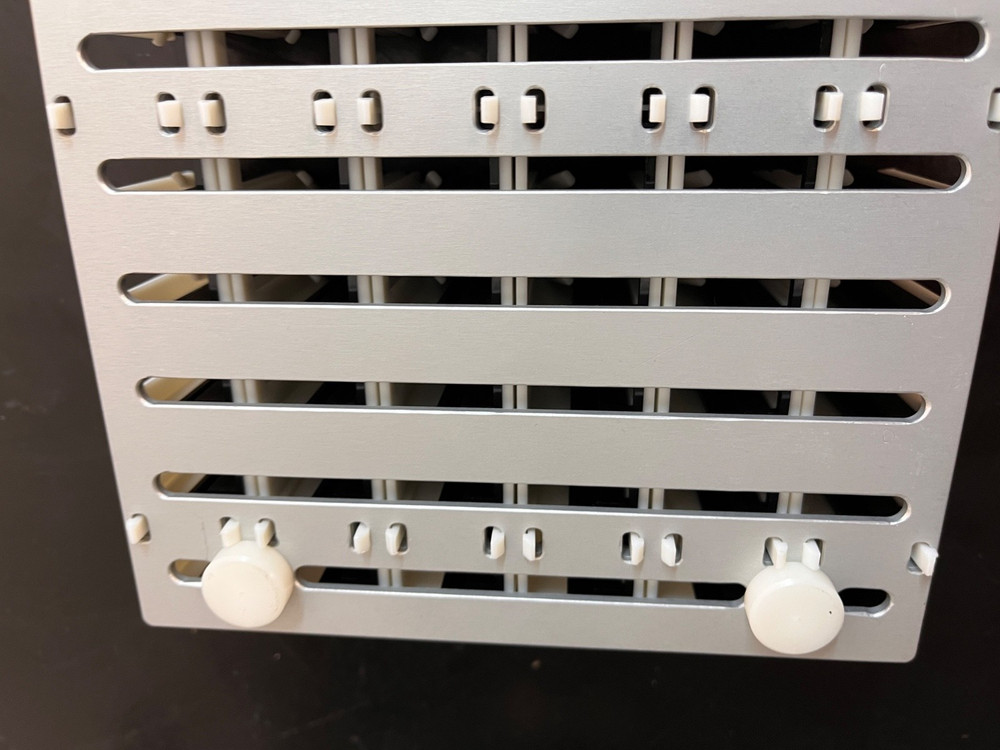 TECAN EVO Evolution Liquid Handler System: 96-position Sample Strip Rack/Carrier