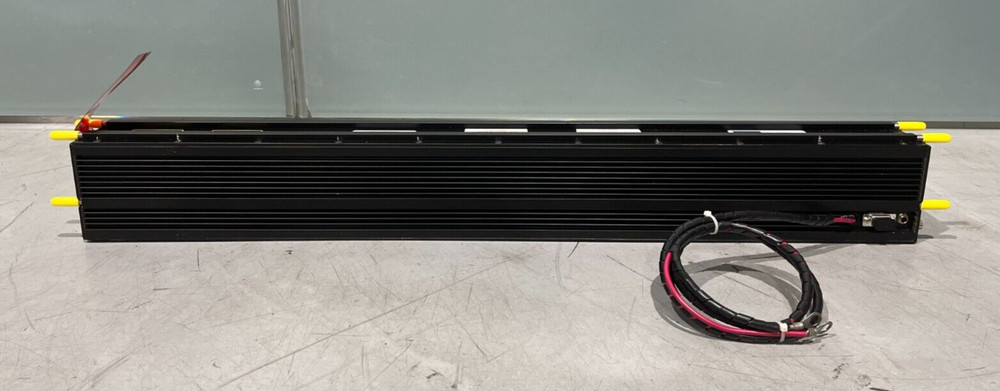 Synrad 48-2KWJ-9.3 CO2 Laser