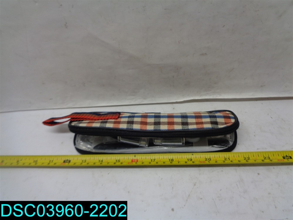 HIKING AND CAMPING SILVERWARE KIT WITH BACKPACK CLIP