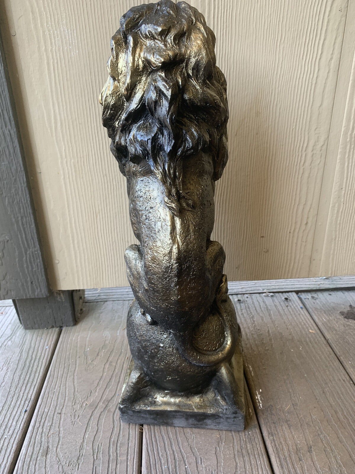 LATEX RUBBER MOLD Lion Sitting On A Ball YKM-L5055 H. 18”