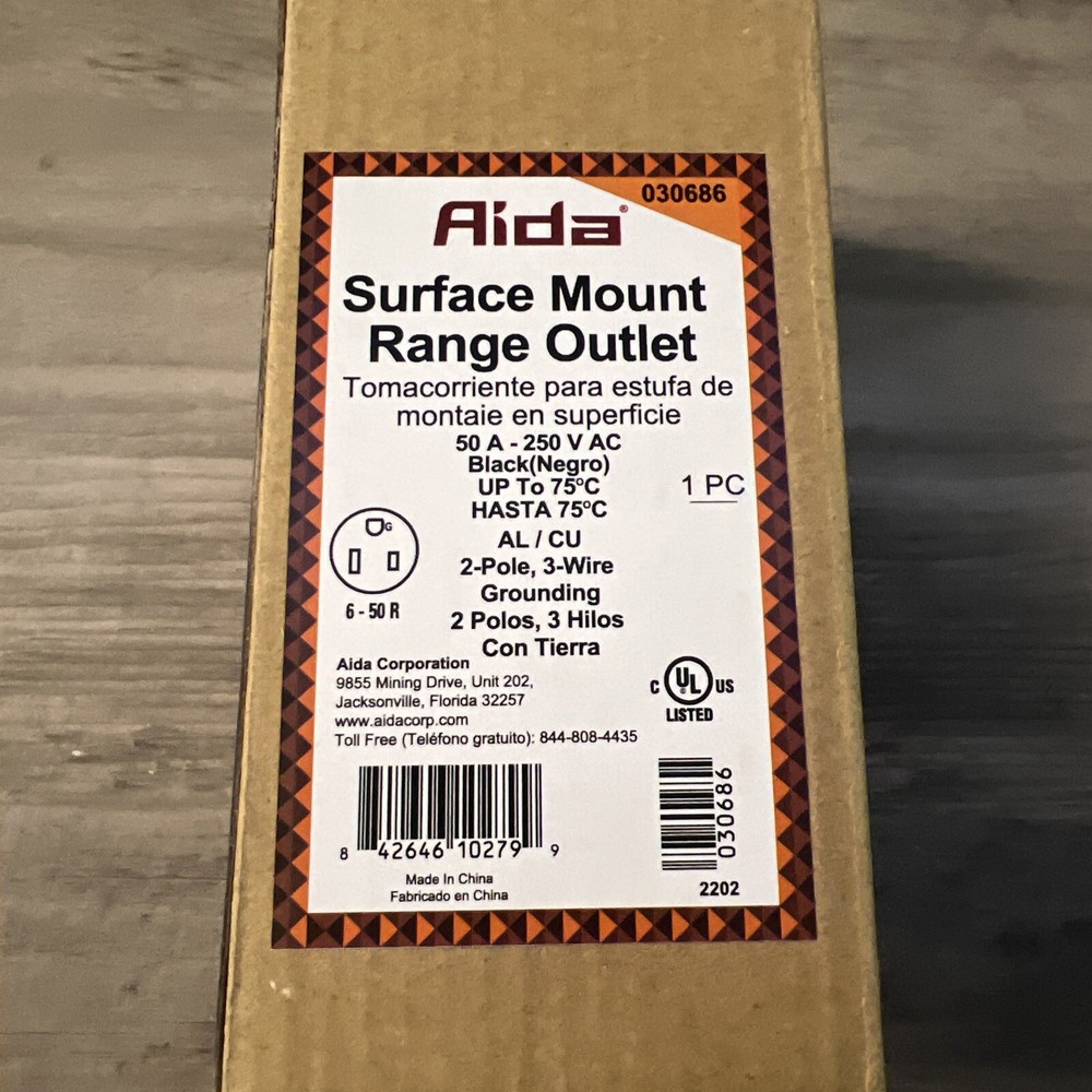 Surface Mount Range Outlet 50 A- 250 V AC