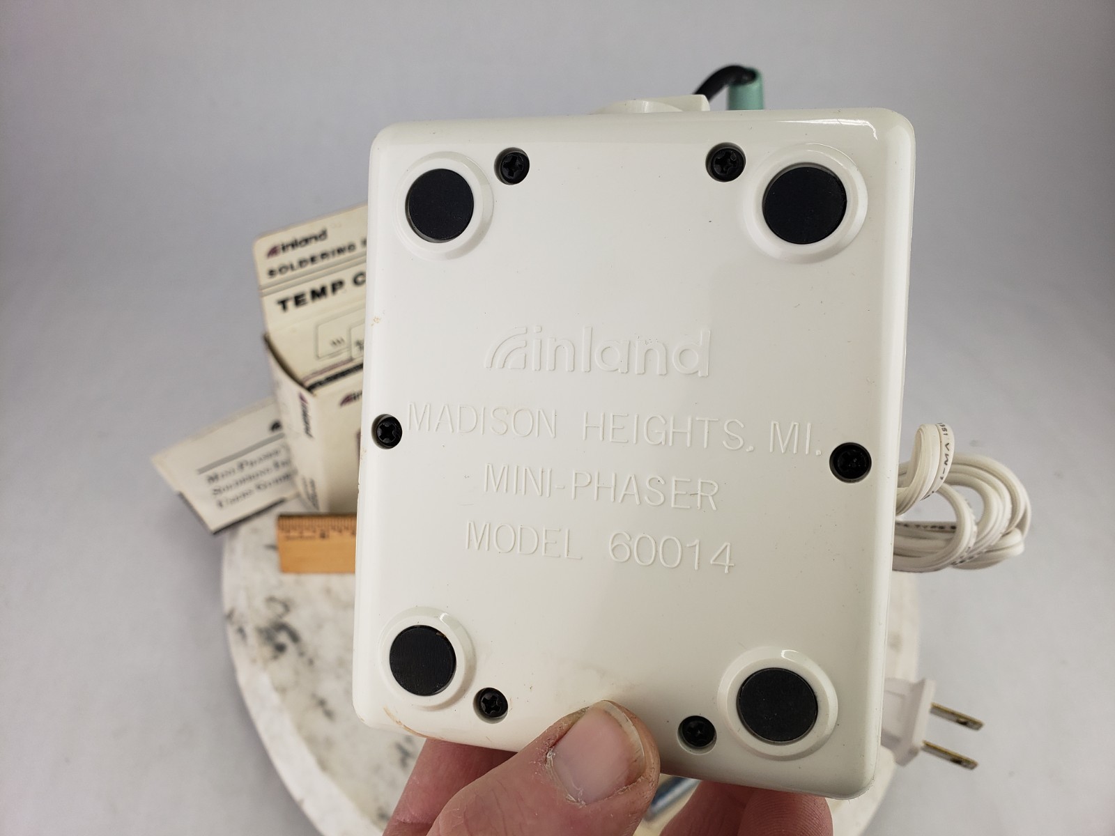 Weller W-100 100 Watt 120 Volt Heavy Duty Soldering Tips & Temperature Control