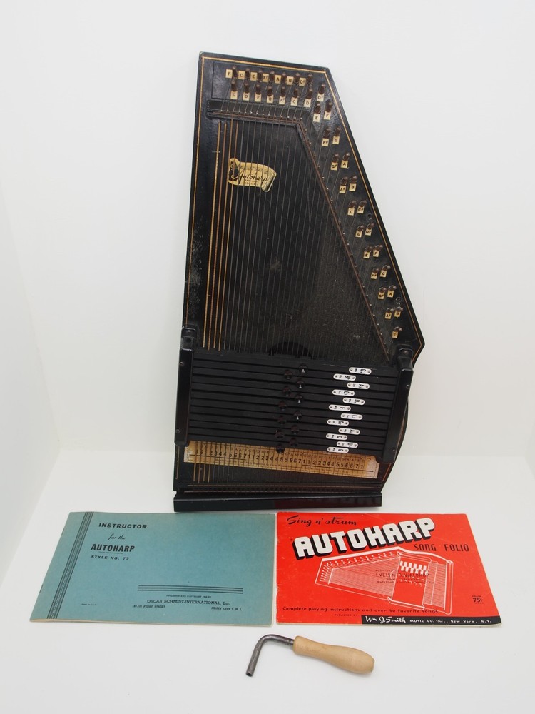 Oscar Schmidt 36 String Autoharp Vintage Instrument String READ!!!