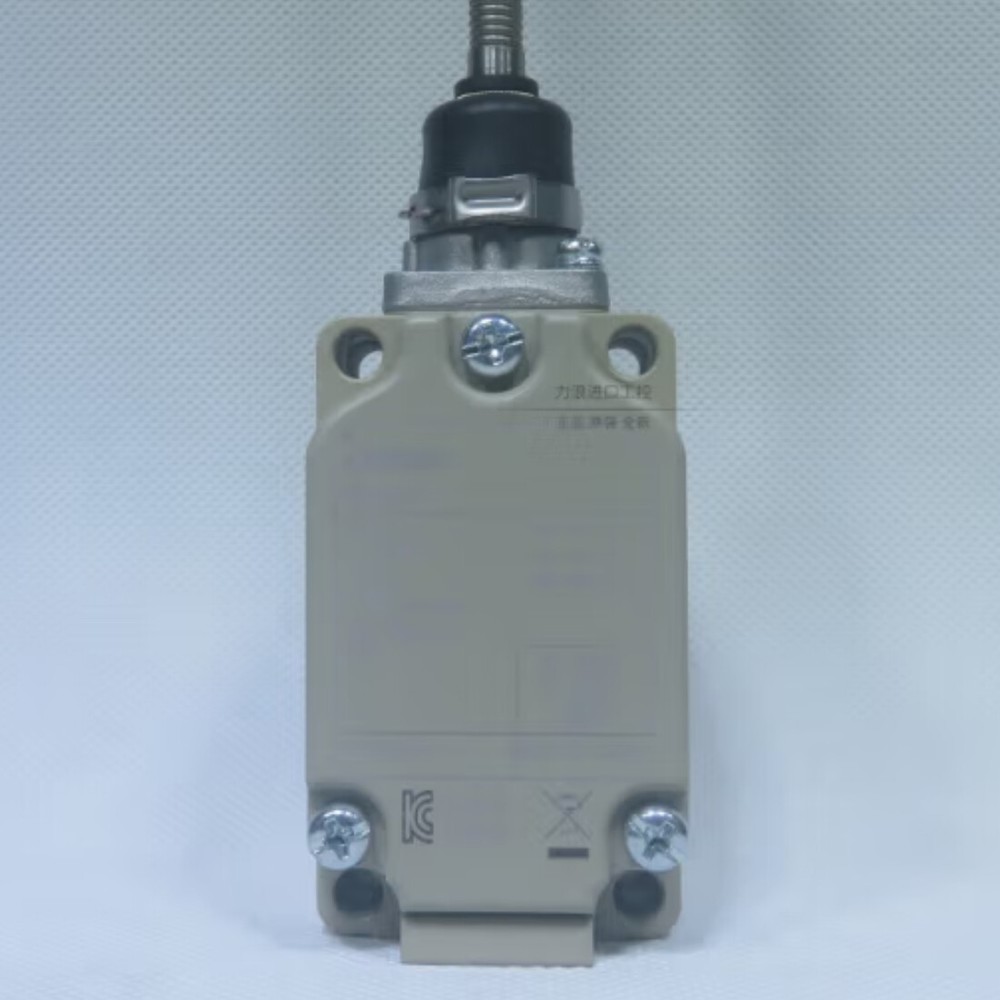 1pcs OMRON Limit Switch Travel Switch WLNJ-N