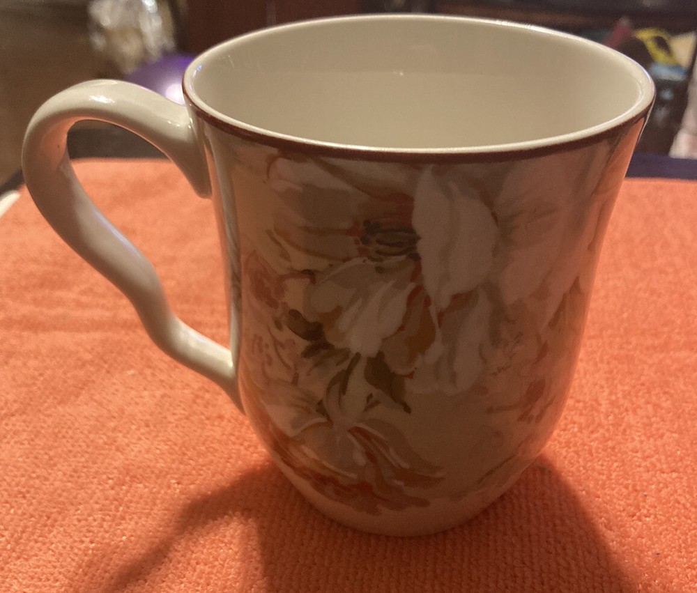 Amelia Mug Made By Home (31)