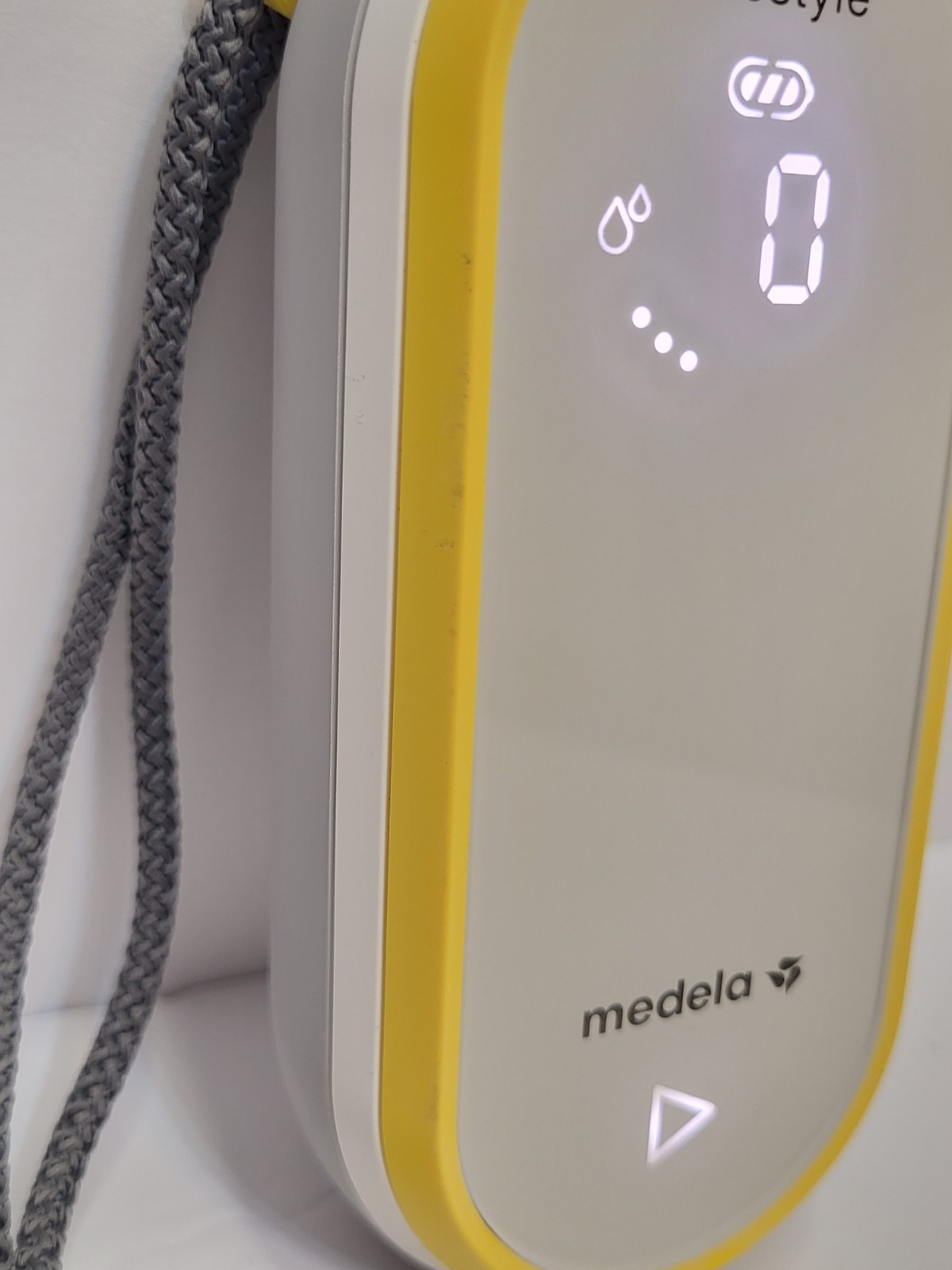Medela Freestyle Hands Free Electric Unit Only NO POWER CORD / ACCESSORY