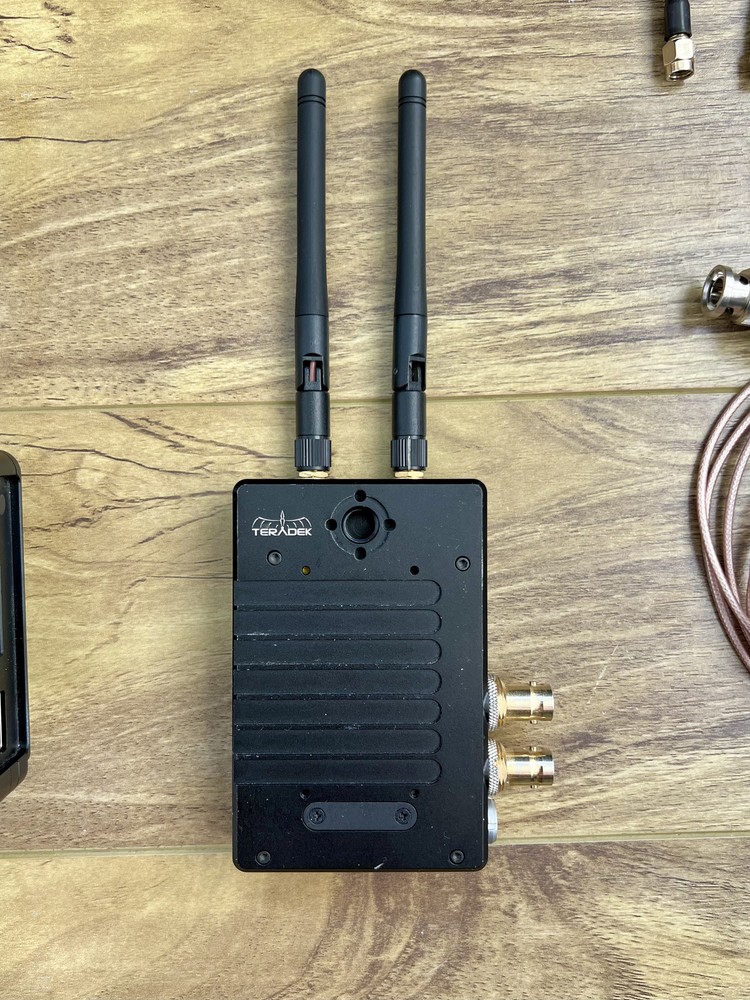 Teradek Bolt 1000XT 1:1 Wireless Kit