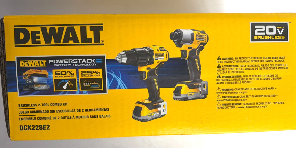 [NEW] (DCK228E2) DEWALT 20V MAX Brushless 2-Tool Combo Kit