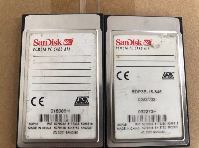 2PCS SANDISK 16MB PCA CARD