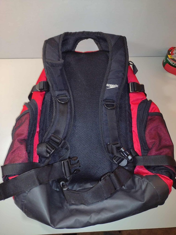 Speedo Teamster 35L Red Swim Backpack Multiple Pockets