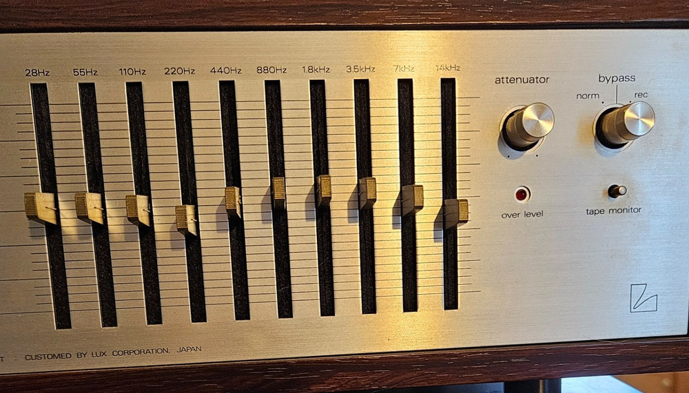LUXMAN G-120A Equalizer - Excellent! Amazing!