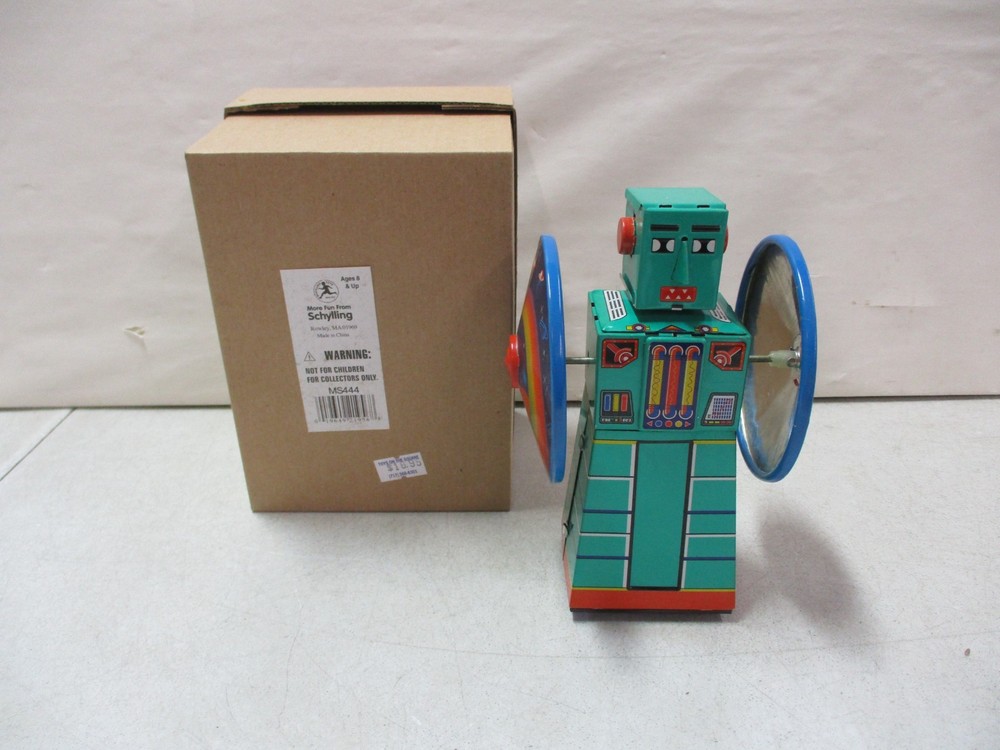 Tin Robot with Wheels