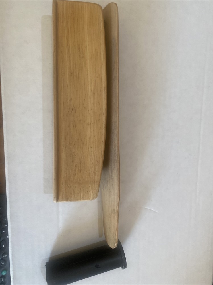 Trax Turkey Call Box 2001 Signed B.H. Hunters