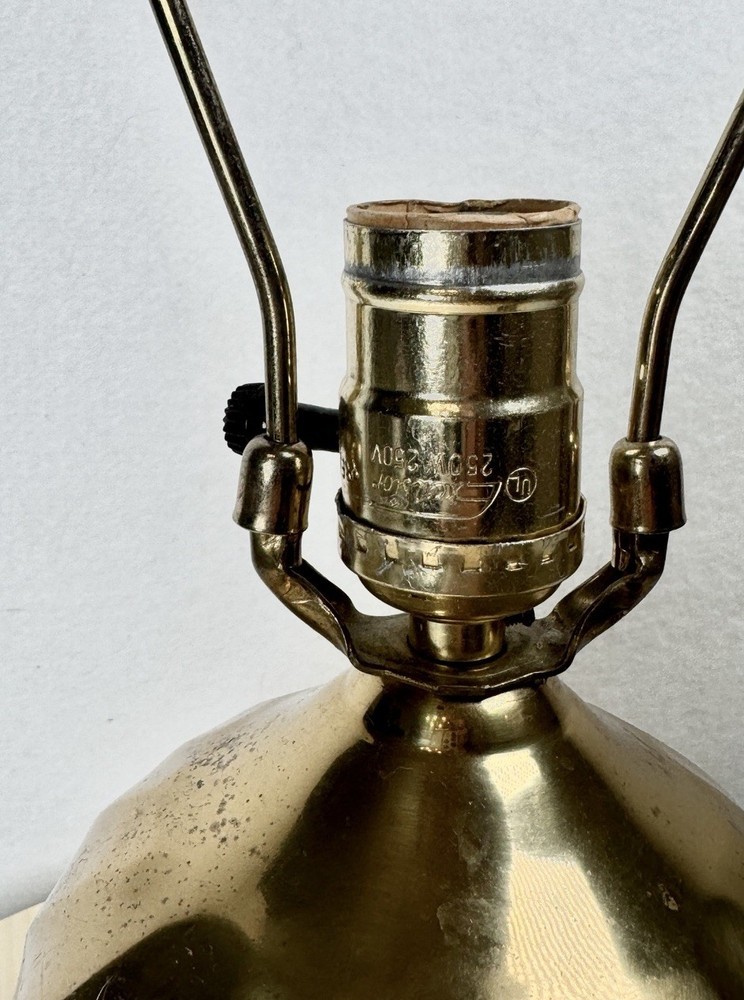 VTG Solid Brass Swirl Globe Table Lamp 14.5” Tall Without Shade