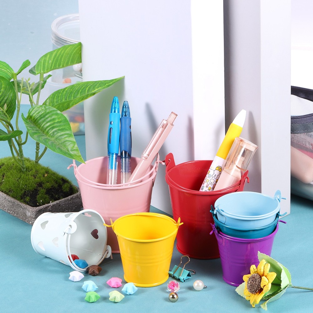 8Pcs 2.4"x2" Small Metal Buckets Mini Galvanized Easter Buckets Black