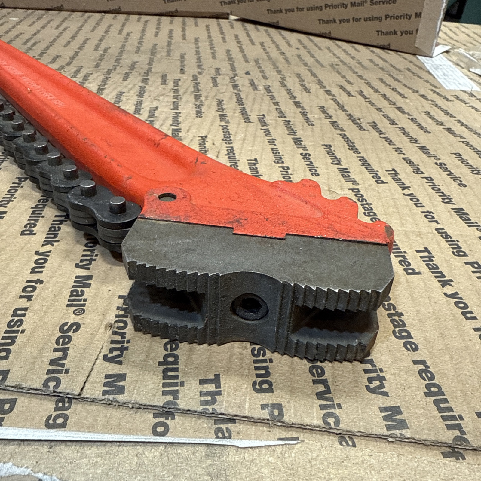 RIDGID Model C-24 Heavy-Duty Chain Wrench 3" New open box Has Paint Scratches