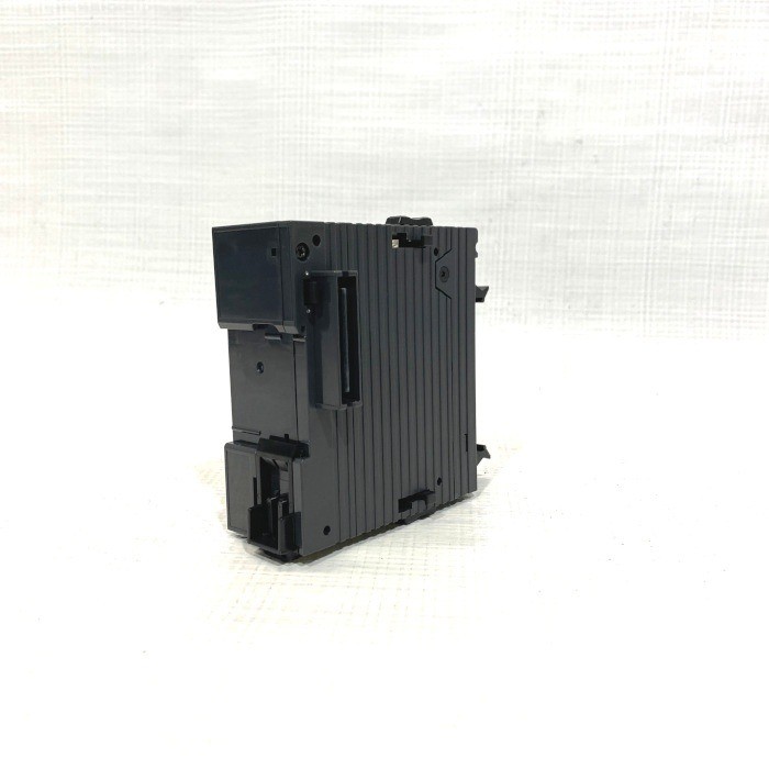 KEYENCE KV-MC20V 2-Axis Pulse Train Positioning Motion Unit USED