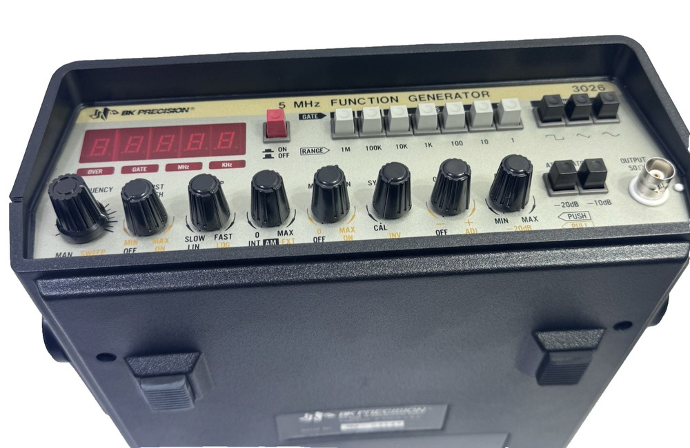 BK Precision 3026 Sweep / Function Generator