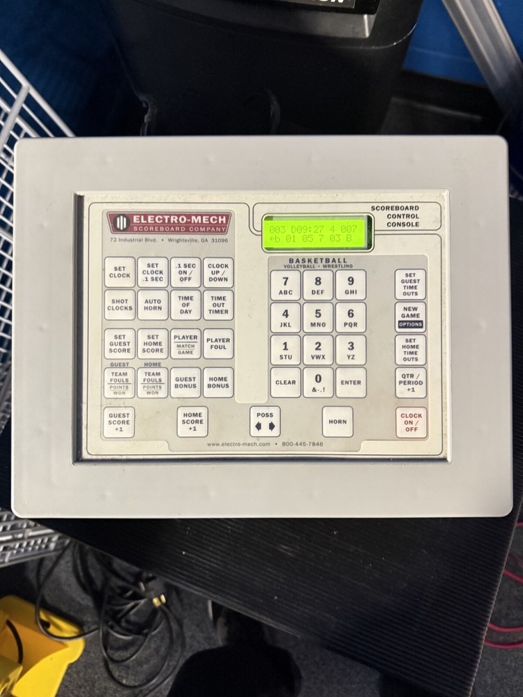 ELECTRO-MECH SCOREBOARD MODEL 2350 + MP-Series Scoreboard Control Console