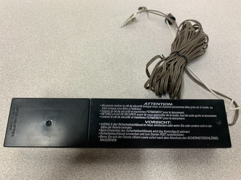 **Estes Electron Beam Launcher Push Button Rocket Control