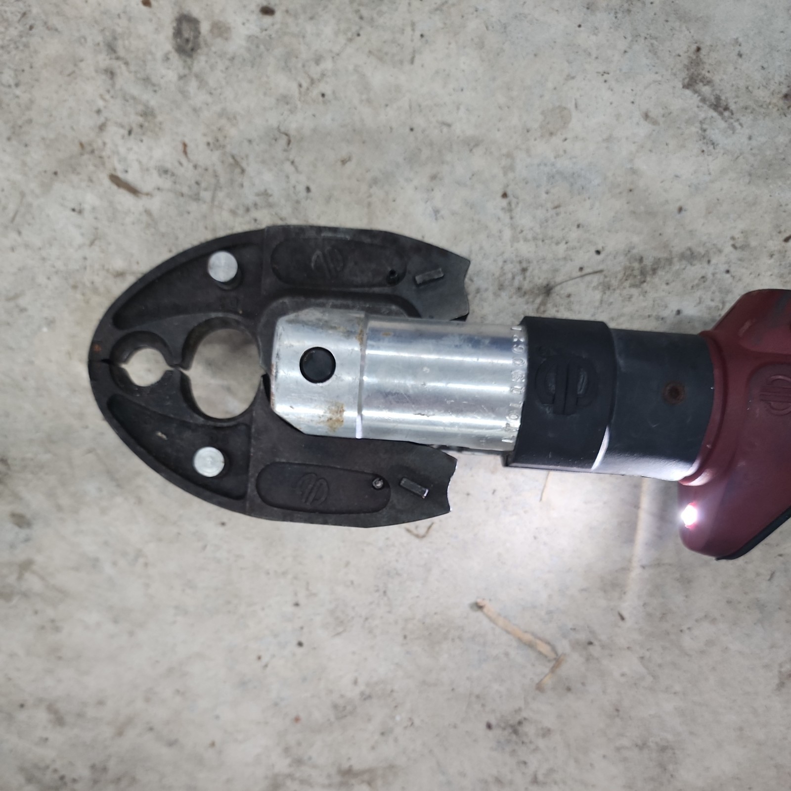 Burndy Hydraulic MD PAT Patriot handheld Crimper 6 Ton No Battery