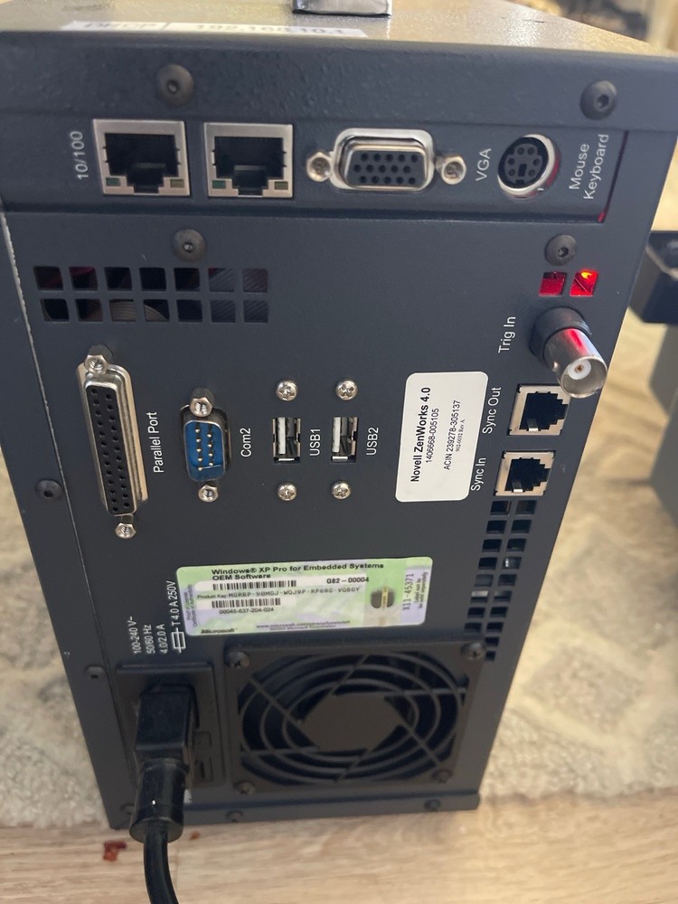 Ixia 400T Traffic Generator Performance Analyzer w/ Modules – Powers On