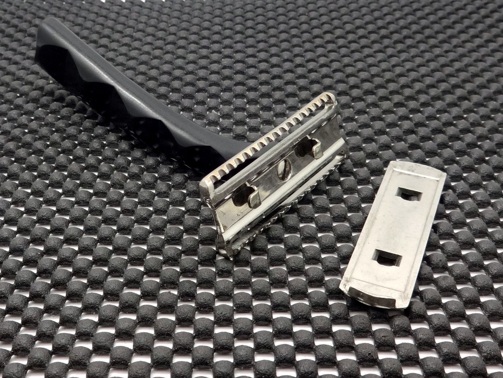 Vintage Durham Duplex Single Edge Safety Razor Clean!