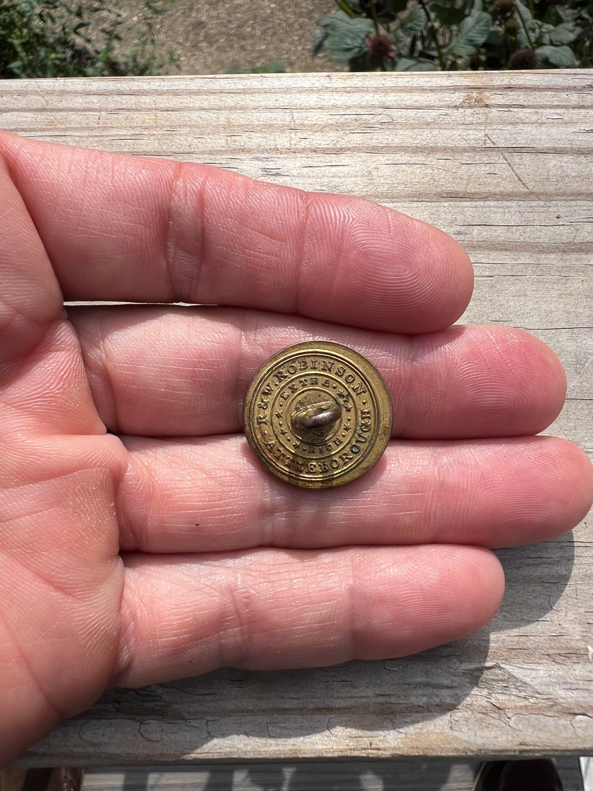 1-Piece Maine Volunteer Militia 5-Point Star Pre Civil War Coat Button