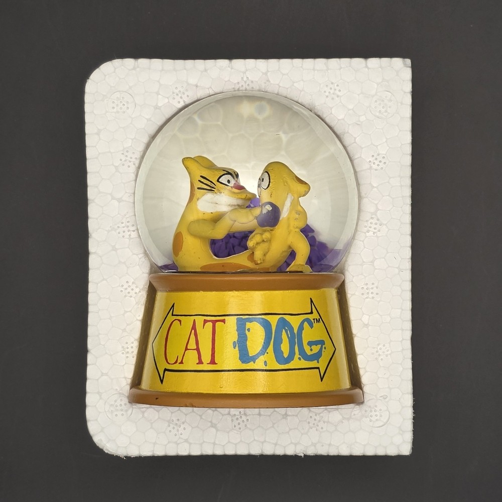 Nickelodeon Mini Snow Globe - Cat & Dog