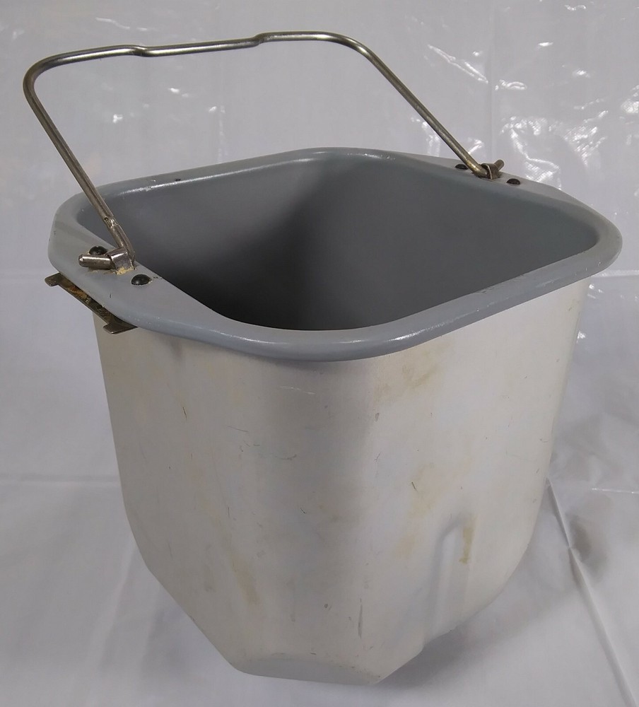 Breadman Bread Machine Model TR-440 Loaf Pan Bucket