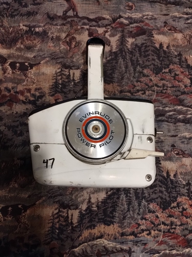 Control Box Power Pilot Johnson / Evinrude / Omc Missing Key