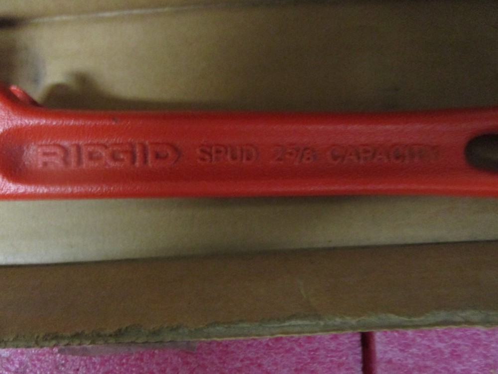 RIDGID 12" Spud Pipe Wrench Handle Replacement - Cat 32780 - Handle Only