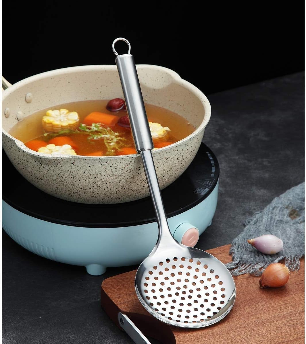 Stainless Steel Cooking Skimmer - Slotted Spoon for Straining, Ideal for Kitchen