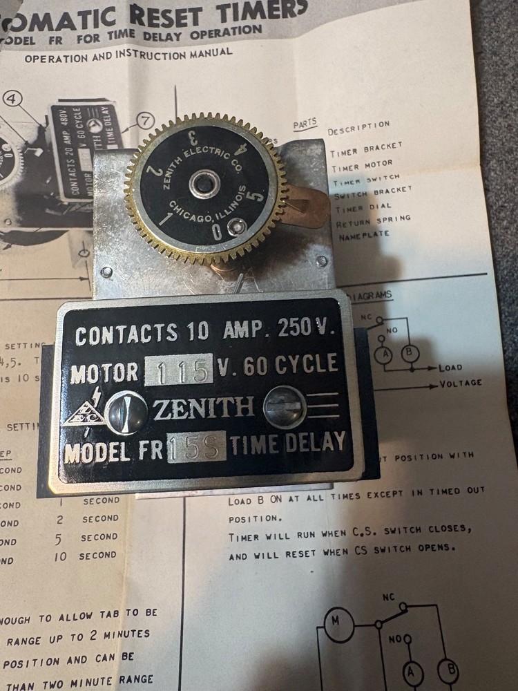 Zenith automatic Reset Timer Model FR 15S Time Delay Motor 115V 60 Cycle 10A250V