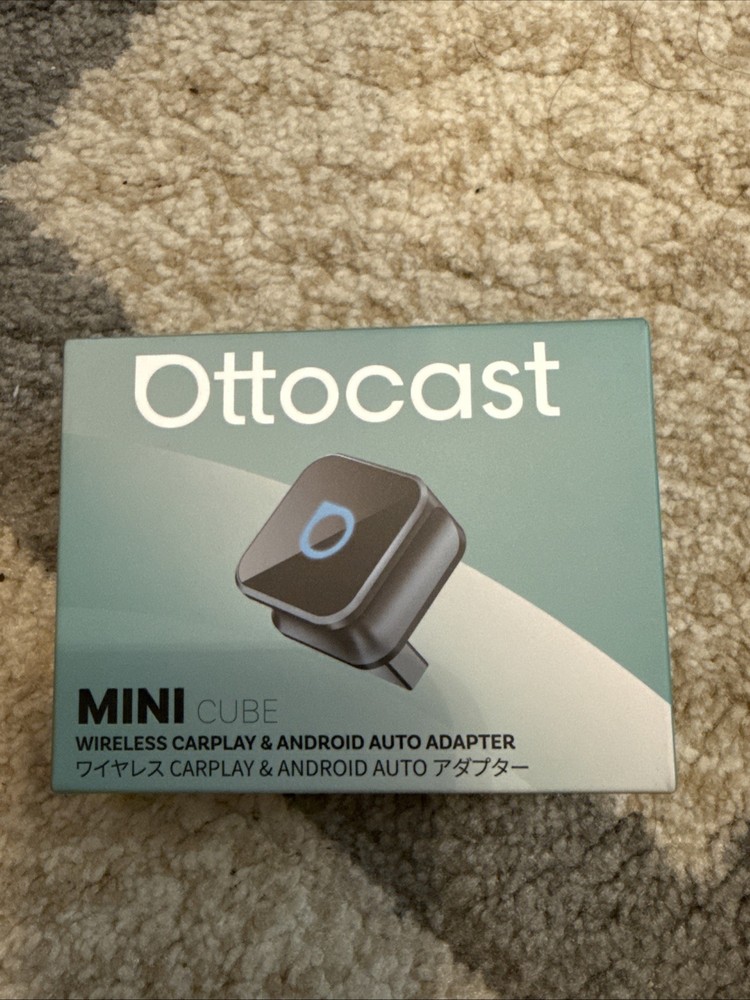 Ottocast Mini USB Wireless Carplay Android Auto Adapter New In Box