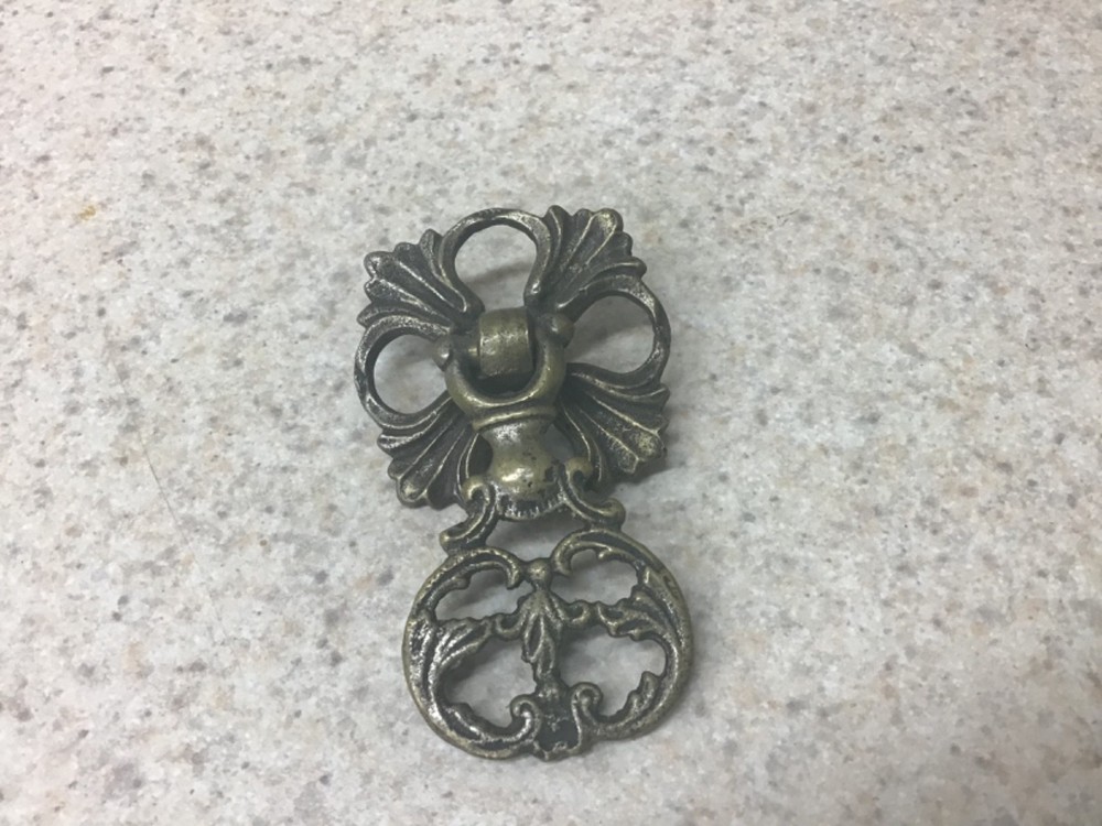 Vintage Single Hole Drop Drawer/Cabinet  Pull Nice old Ornate Pull Marked 550