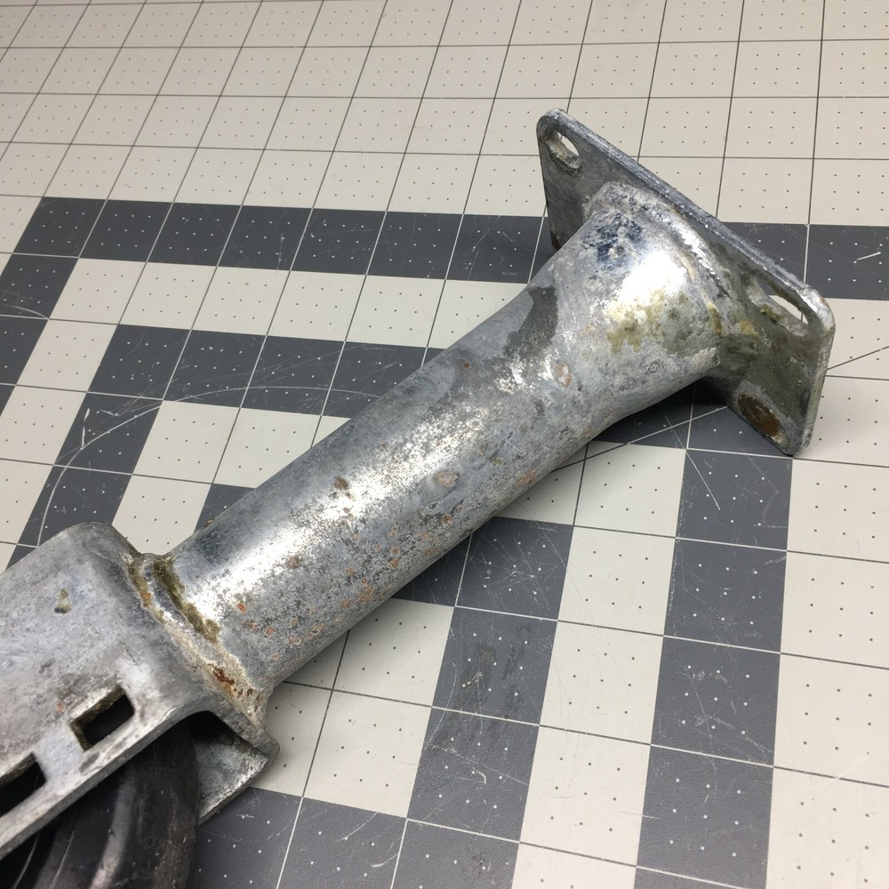 PITCO OEM B3902302 9" Rigid Caster Non-Locking #1