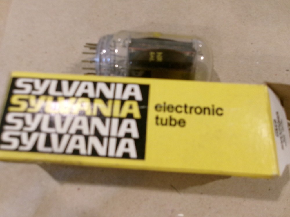 OEM VINTAGE ELECTRONIC TUBE SYLVANIA 53HK7