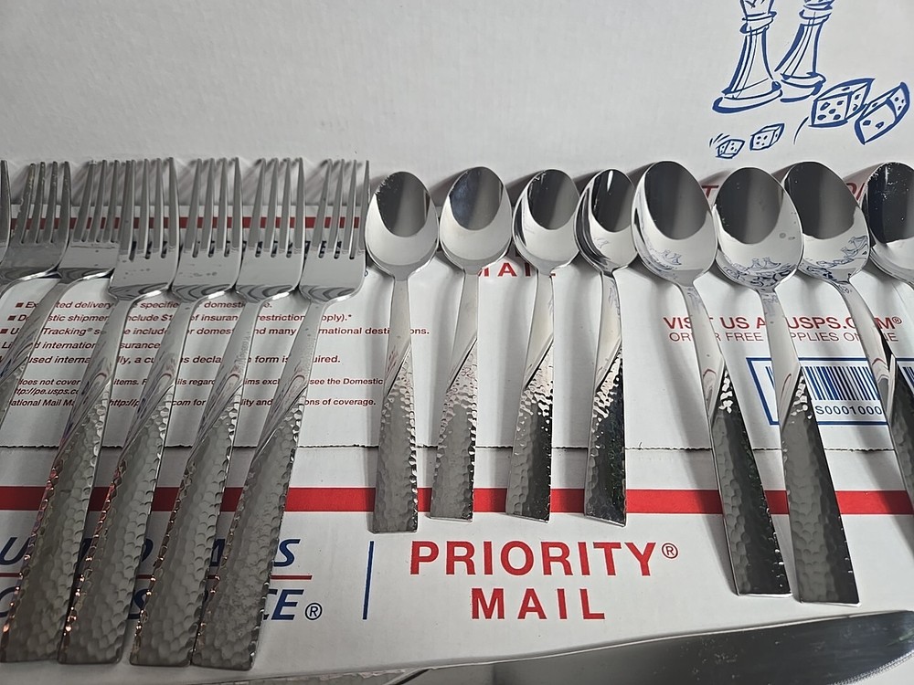 FLATWARE 19 pieces PFALTZGRAFF stainless LORING Hammered Flatware