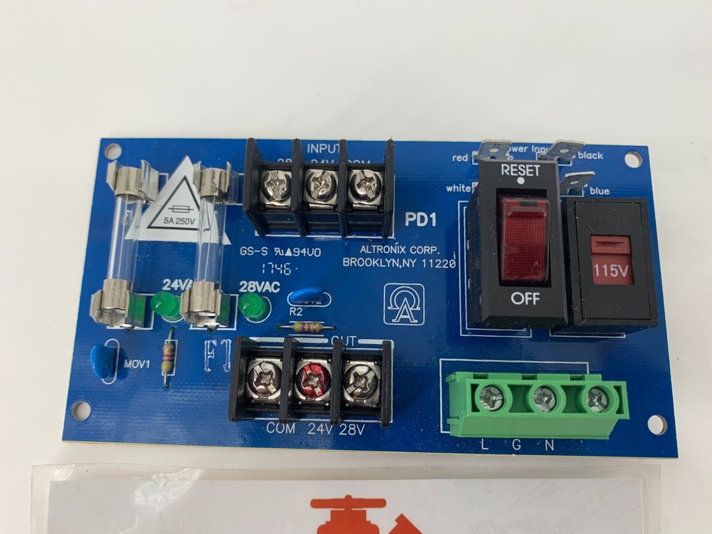 Altronix PD1 Power Distribution Module Fused 28VAC Board