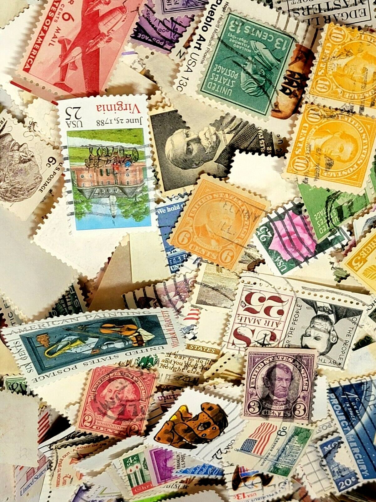 USED lot of over 1000+ mixed US stamps off paper - GREAT value!