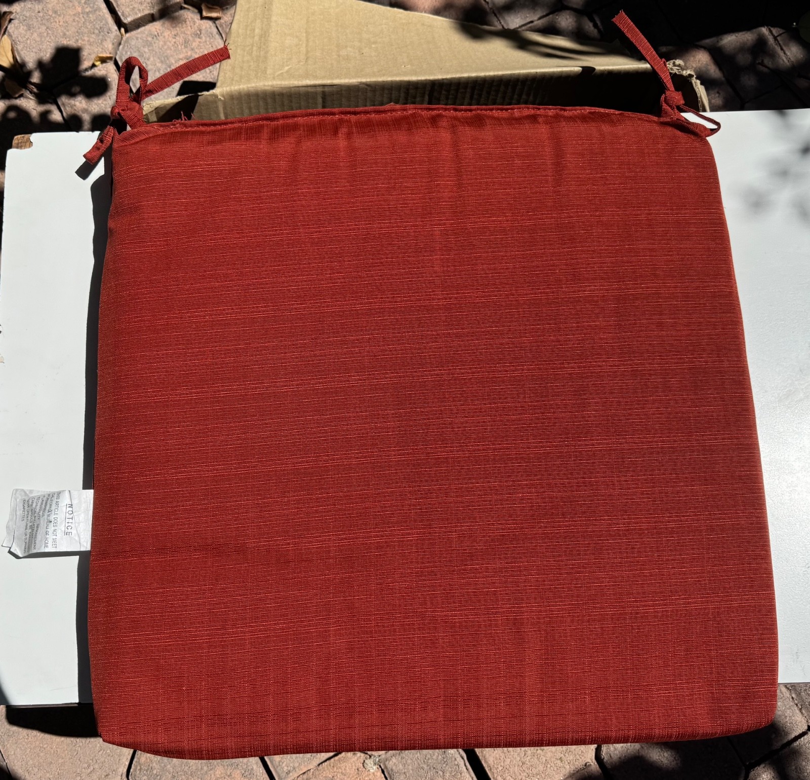 Foldable Outdoor Chaise Lounge Cushion Chair Pad with Ties Red