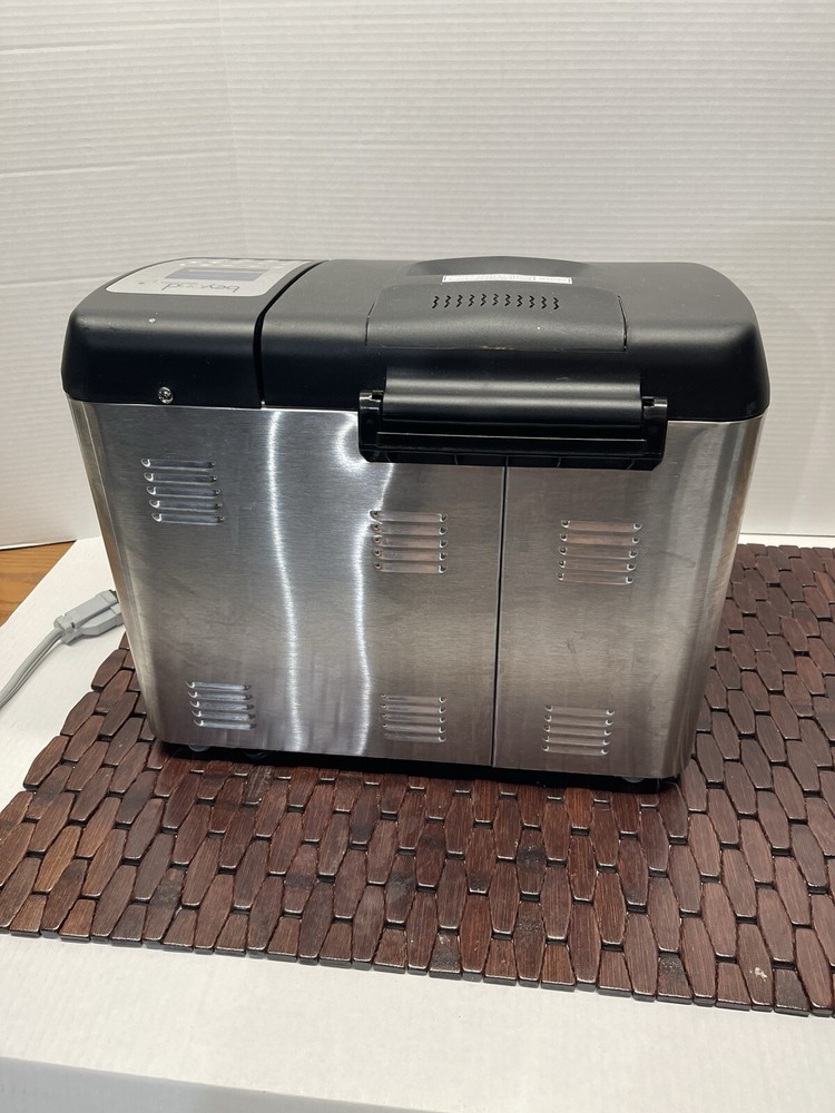 White westinghouse by beyond WBYBM2 2lb Automatic bread maker Machine chrome