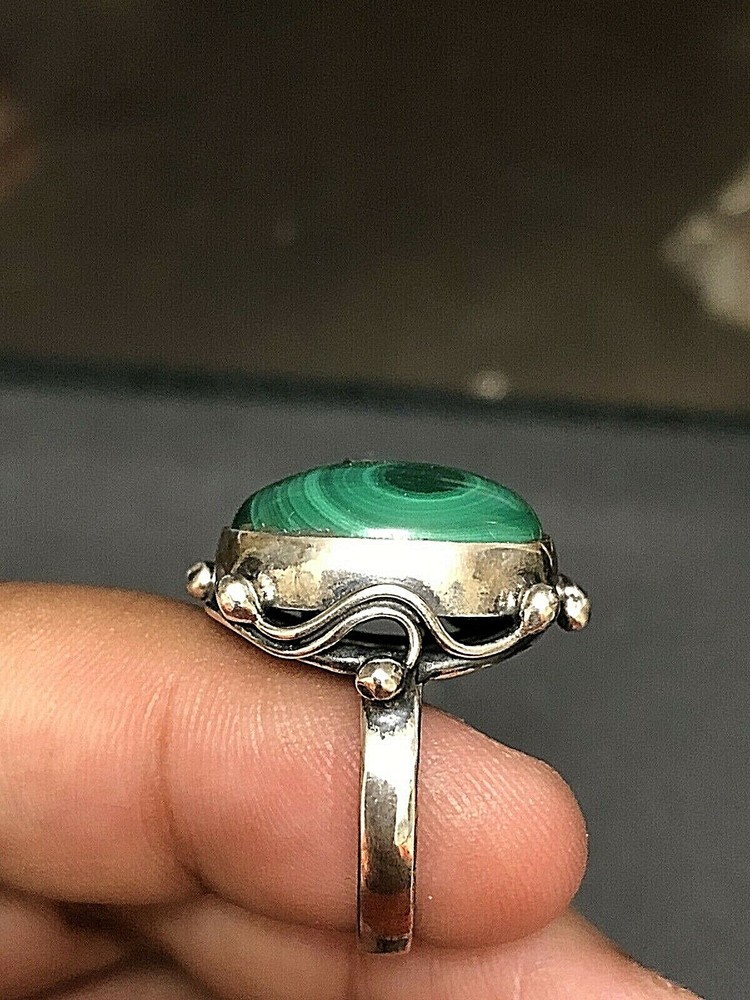 Malachite Sterling Silver Ring 6.5 (Artisan made)