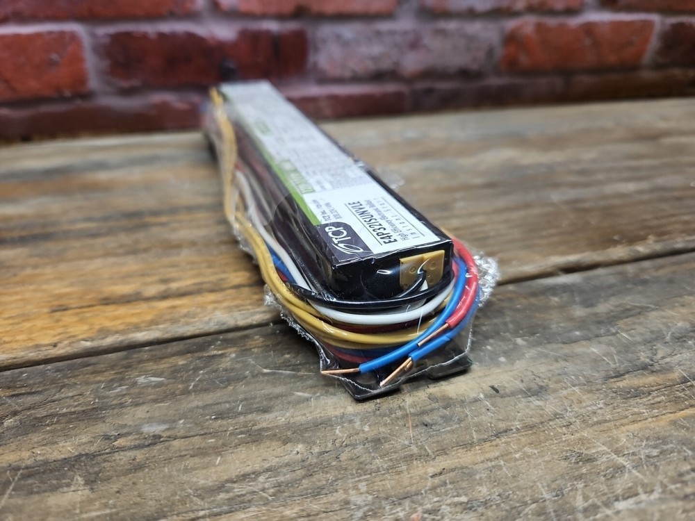 TCP LIGHTING E4P321SUNVLE 120-277V HIGH EFFICIENCY ELECTRONIC BALLAST