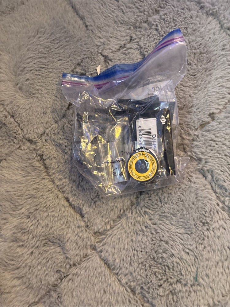 DJI Phantom 3 Advanced Quadcopter No Camera Needs Replacement Legs Also Flys