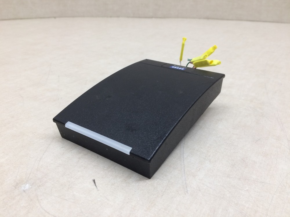 HID Multi Class SE RP40E Contactless Smart Card Reader Wall Switch