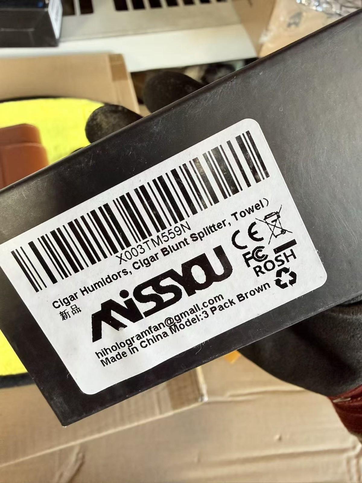 Cedar Lined Cigar Humidor Case Set 3-Pack Travel Leather with Cutter – Gift