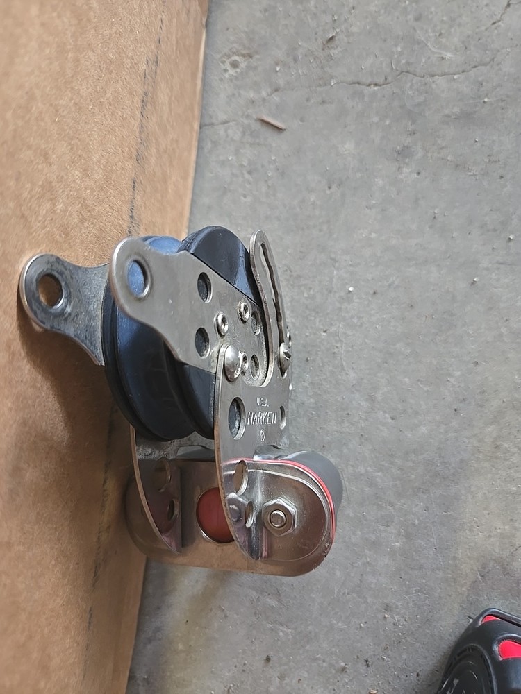 Harken Single Sheave Fiddle Block